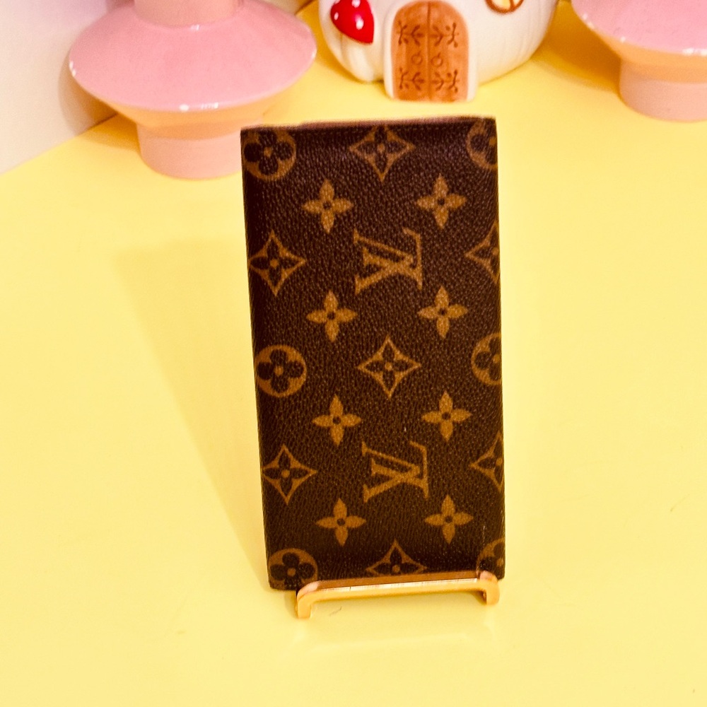 Louis Vuitton Brown Monogram clutch wallet - Picture 10 of 13